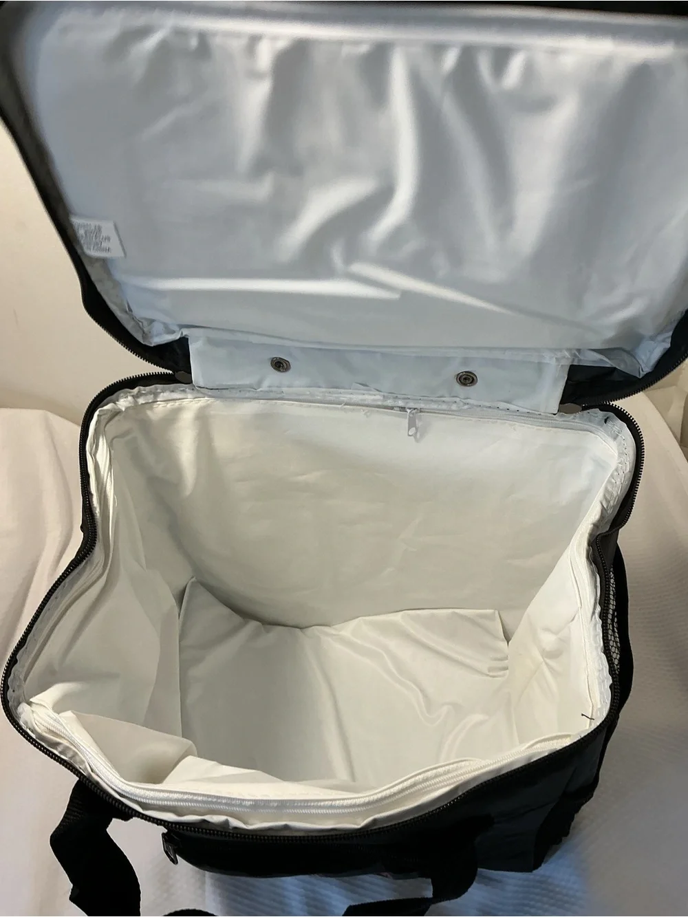 Cooler 3M Scotch Blue Black Painter's Tape Duffel Tote .